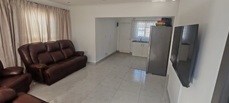 To Let 1 Bedroom Property for Rent in Stratford Green Western Cape